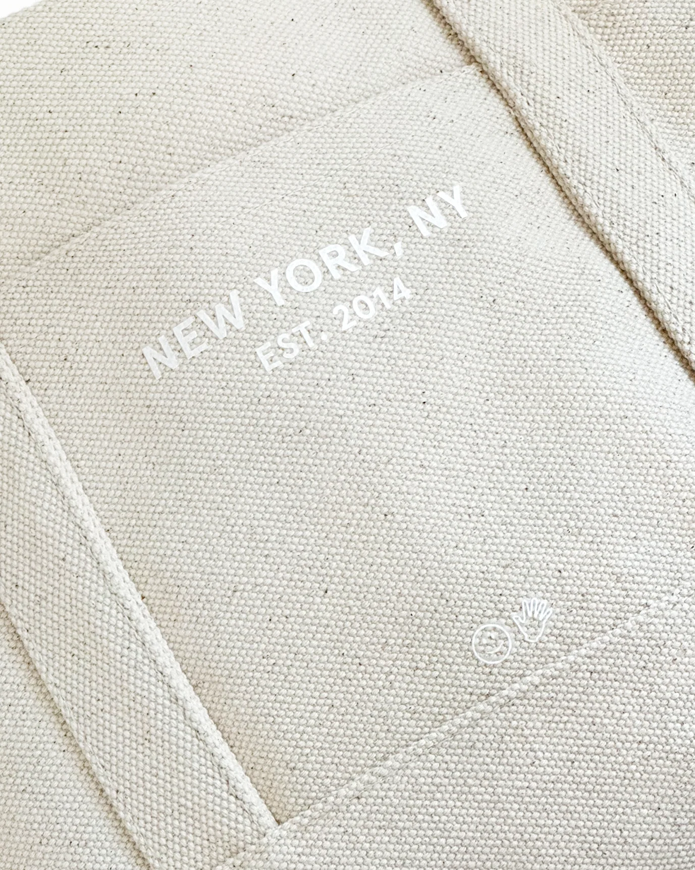 Glossier Utility Bag - Image 3