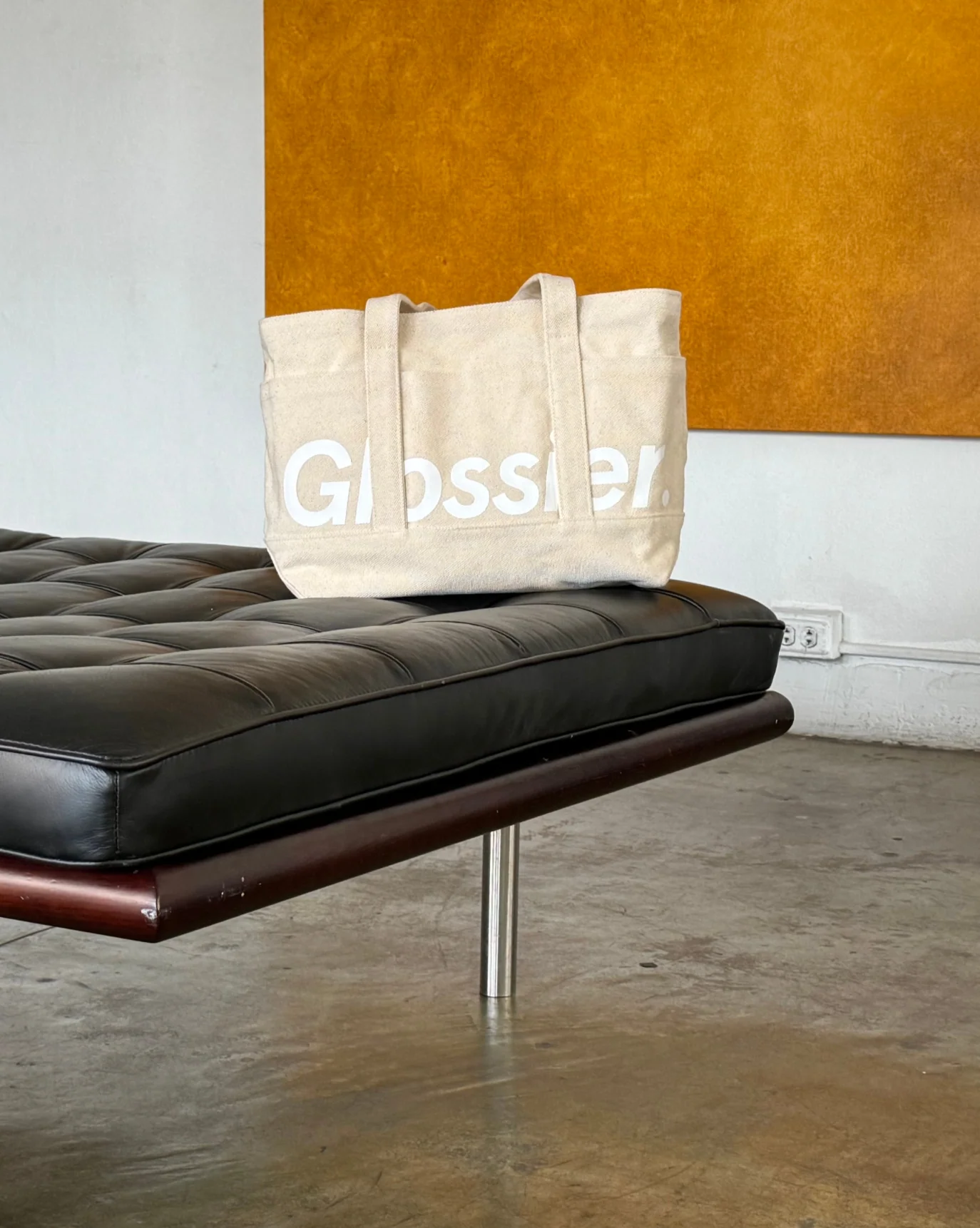 Glossier Utility Bag - Image 4