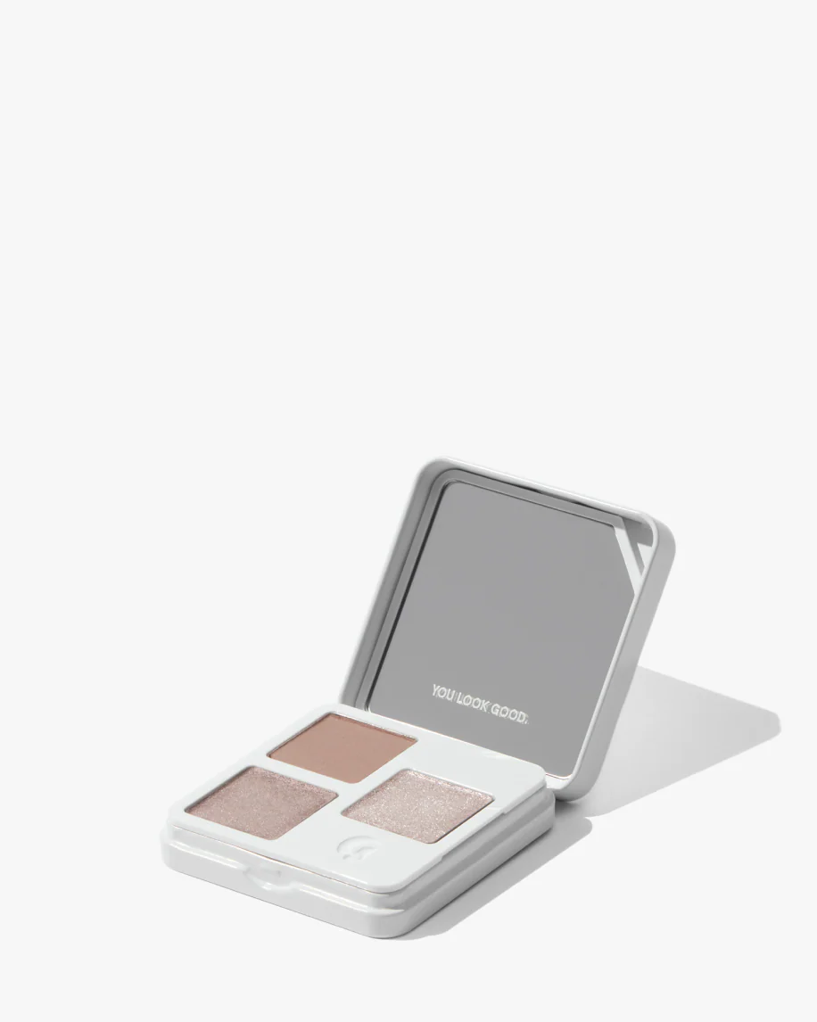 Monochromes - Image 33