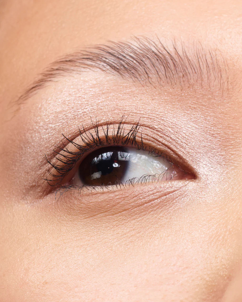 Monochromes - Image 34