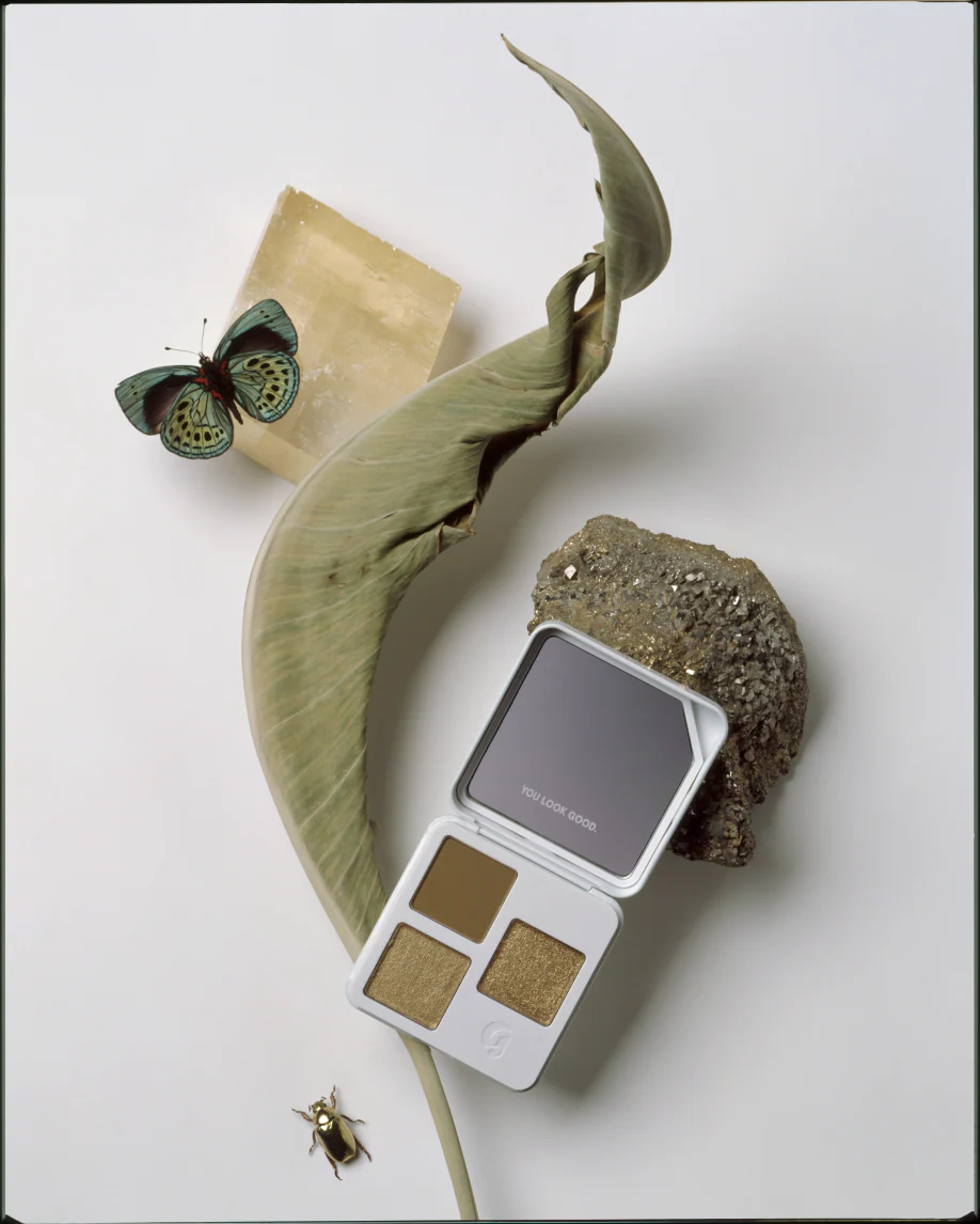 Monochromes - Image 53