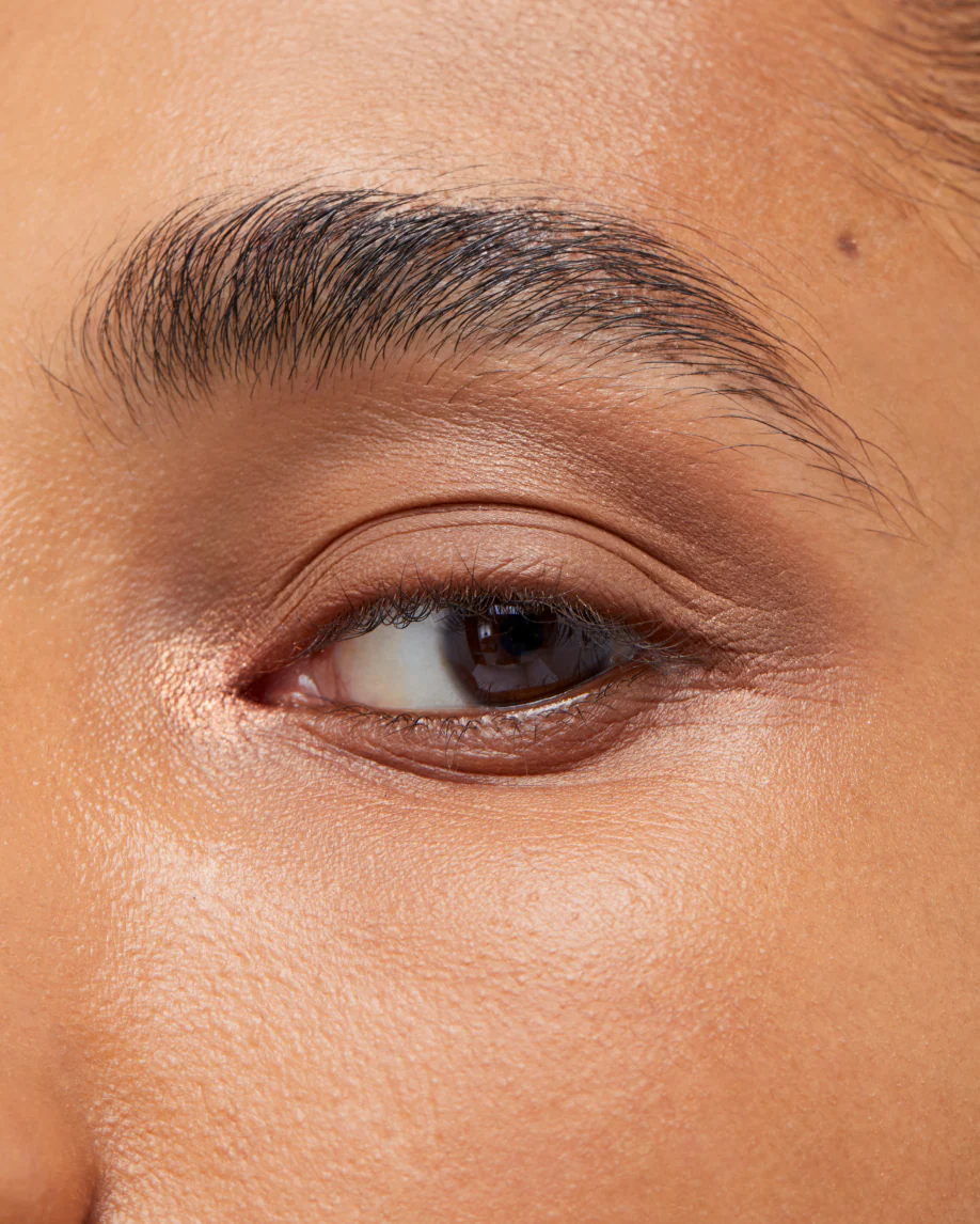 Monochromes - Image 78