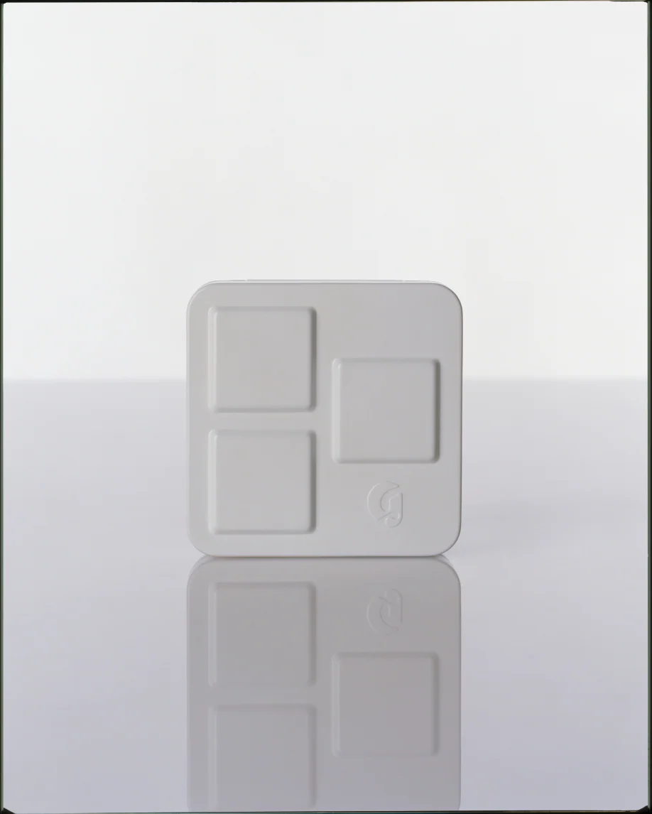 Monochromes Refill - Image 71